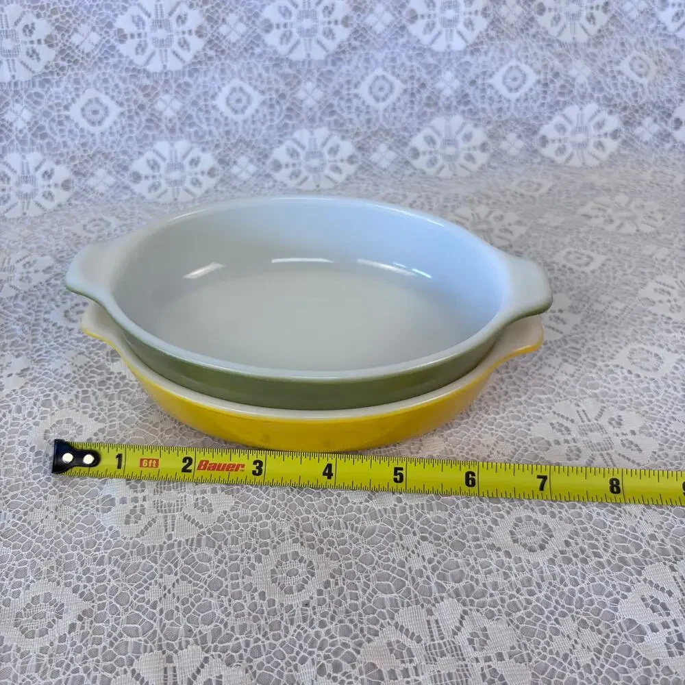 Vintage PYREX #700 Pixie 10 Oz Casserole Dishes Yellow Green Set of 2